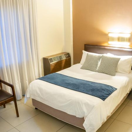 Elgro Hotel Potchefstroom Exteriér fotografie